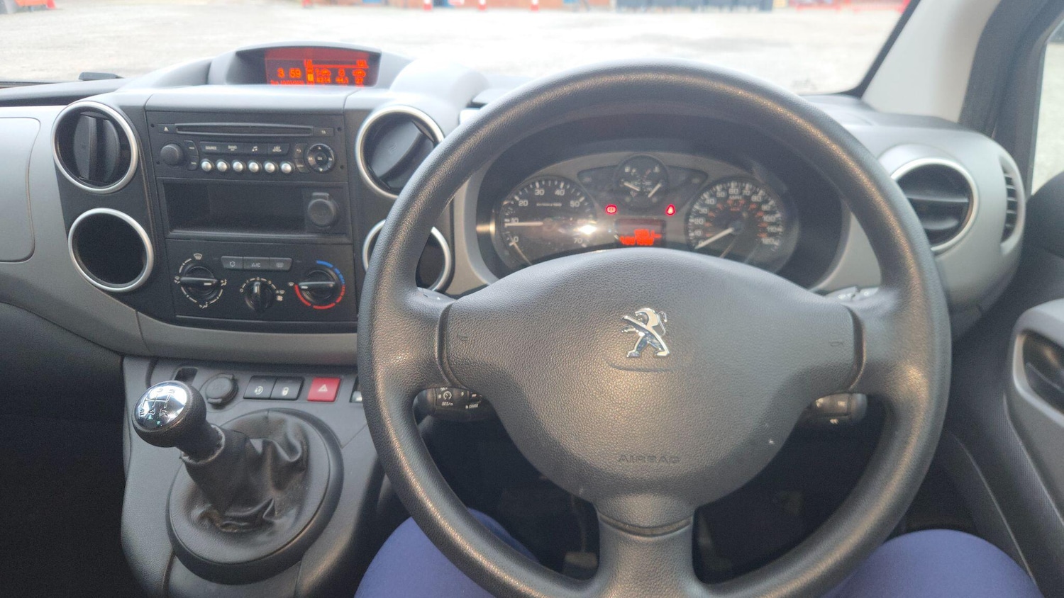 Used Peugeot Partner Tepee for sale - 77824499: Photo 15