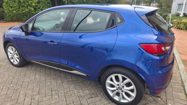 Used Renault Clio 2018 for sale - 76259790: Photo 11