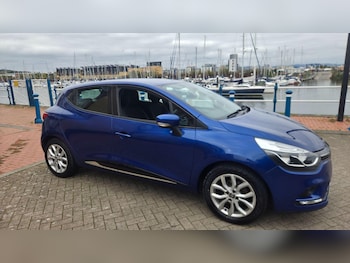 Used Renault Clio 2018 for sale - 76259790: Photo 2