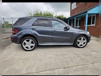 Used Mercedes-Benz M Class 2011 for sale - 78516994: Photo