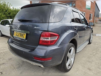 Used Mercedes-Benz M Class 2011 for sale - 78516994: Photo