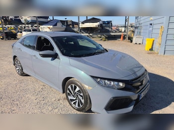 Used Honda Civic 2020 for sale - 79465129: Photo