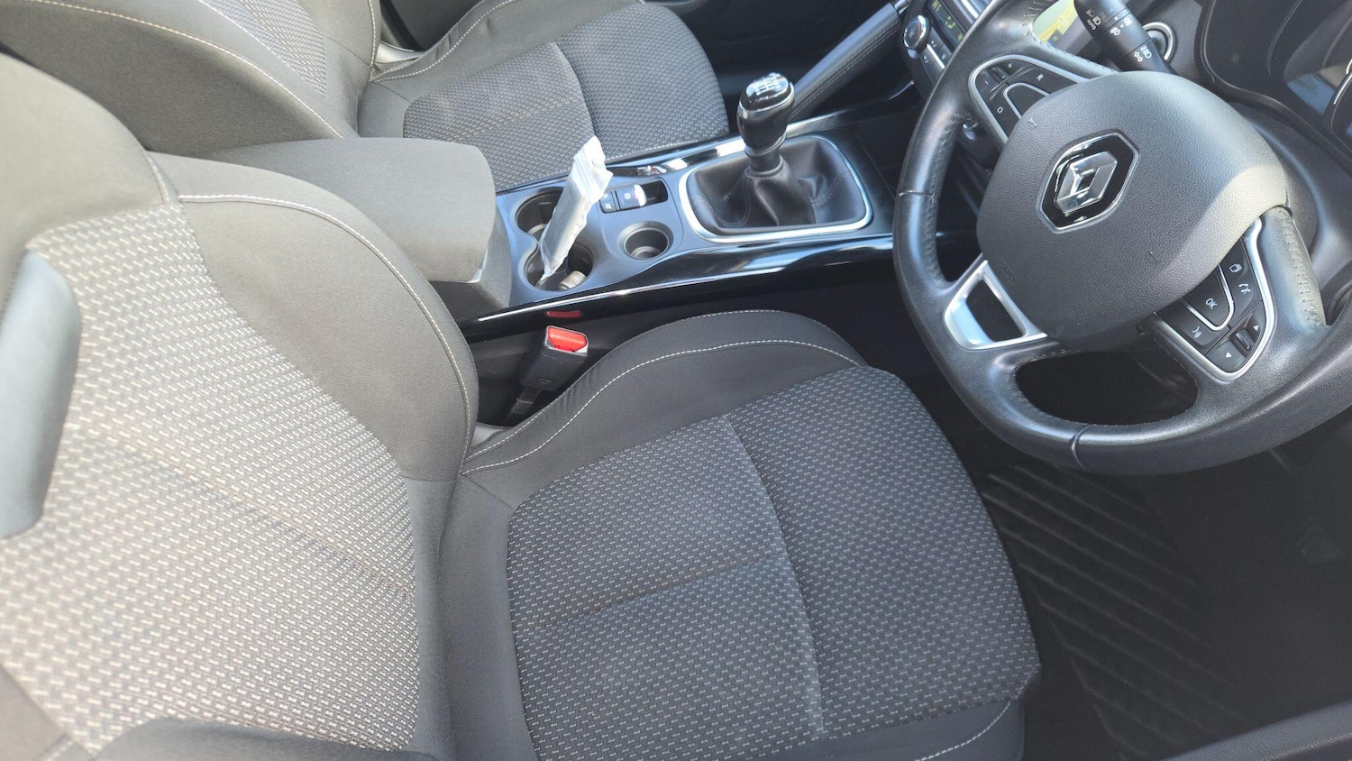 Used Renault Kadjar 2017 for sale - 77358348: Photo 20