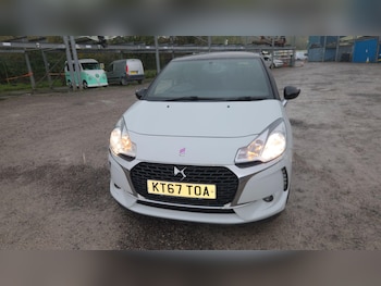 Used DS Automobiles DS 3 2018 for sale - 76432620: Photo