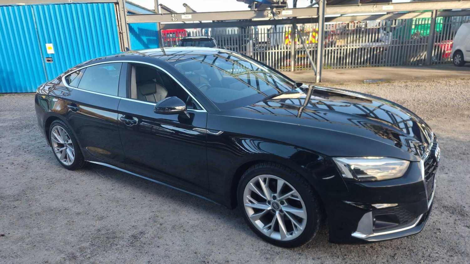 Used Audi A5 2020 for sale - 77101661: Photo 2