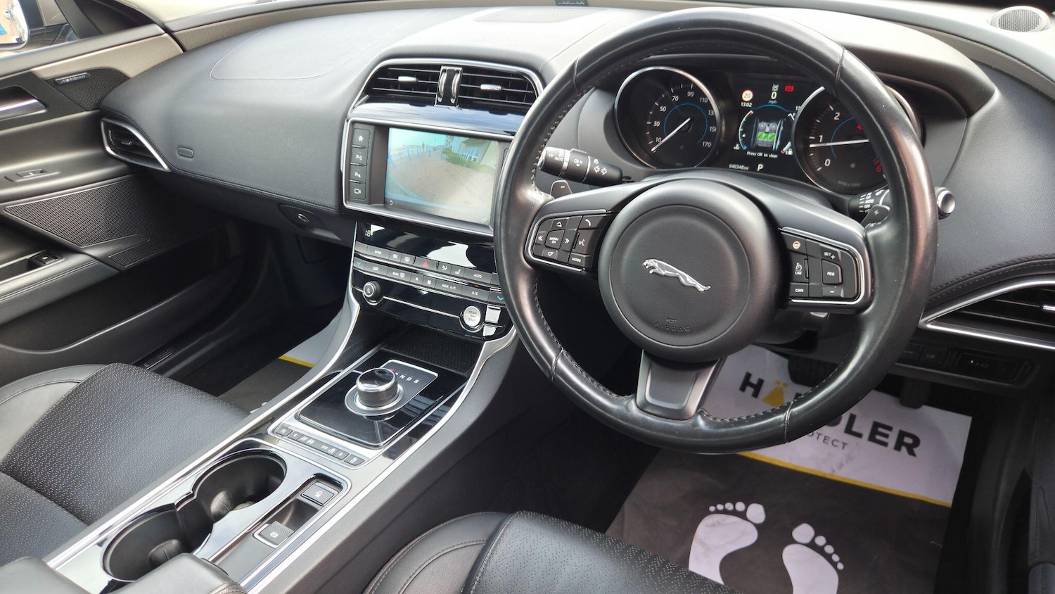 Used Jaguar XE 2016 for sale - 76200195: Photo 34