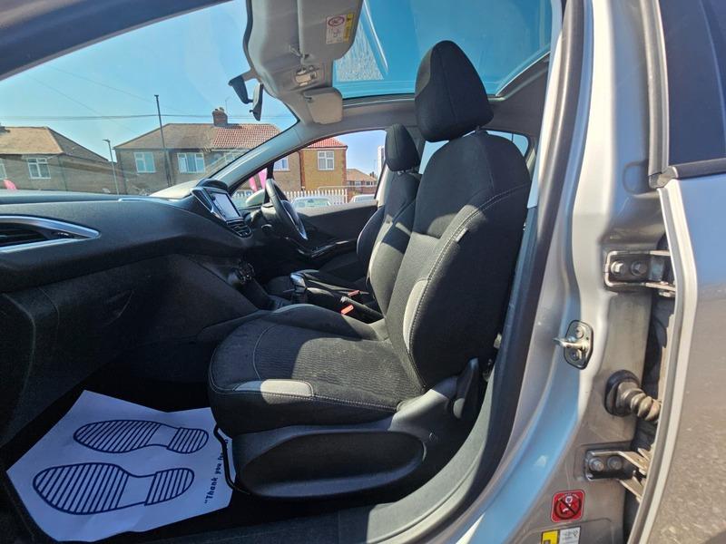 Used Peugeot 208 2015 for sale - 76499314: Photo 14
