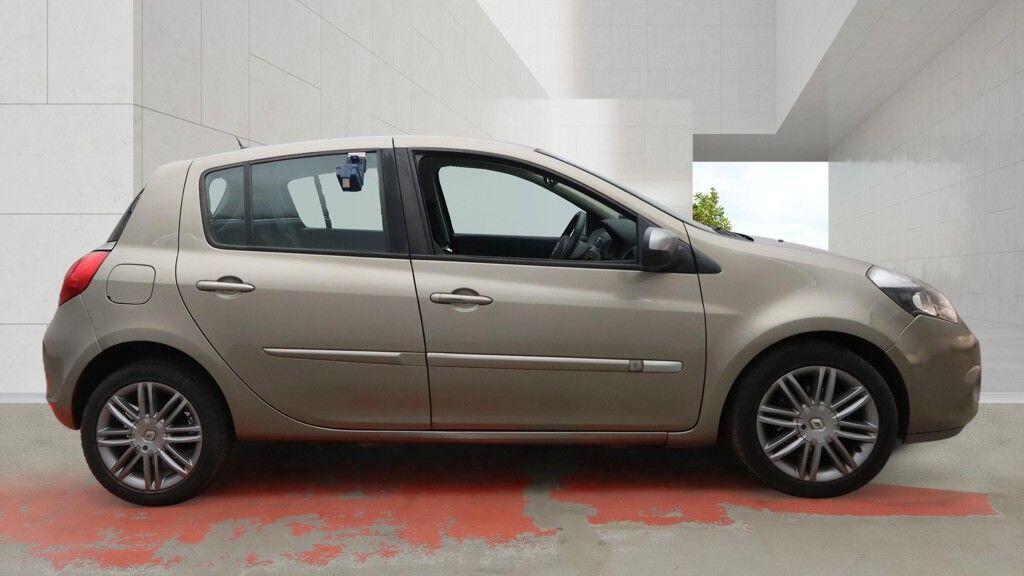 Used Renault Clio for sale - 78141495: Photo 8