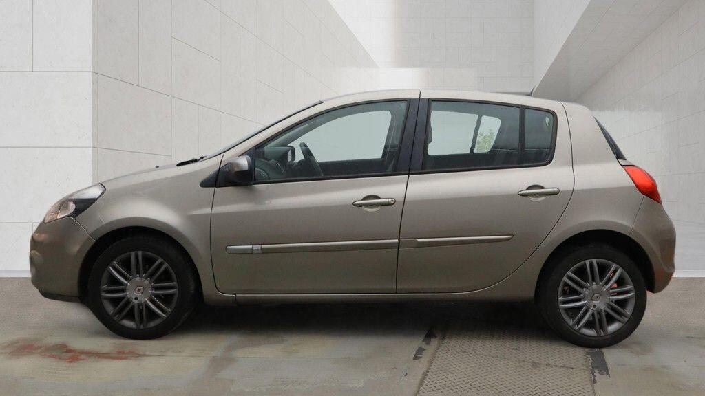 Used Renault Clio for sale - 78141495: Photo 9