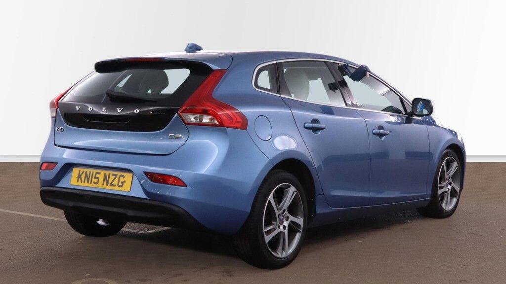 Used Volvo V40 2015 for sale - 77074254: Photo 5