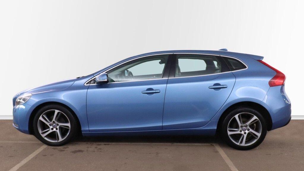 Used Volvo V40 2015 for sale - 77074254: Photo 7