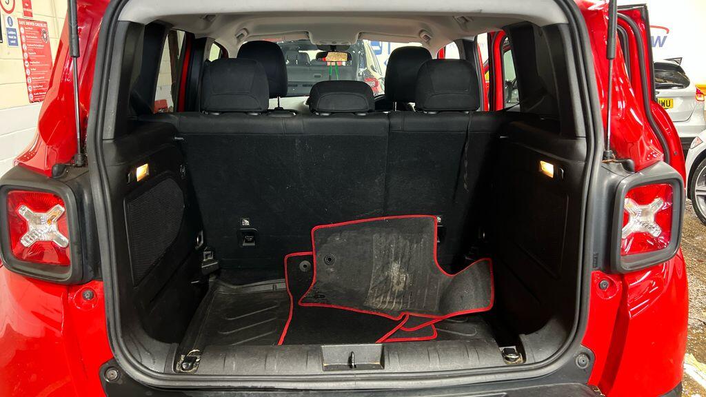 Used Jeep Renegade for sale - 76440327: Photo 10