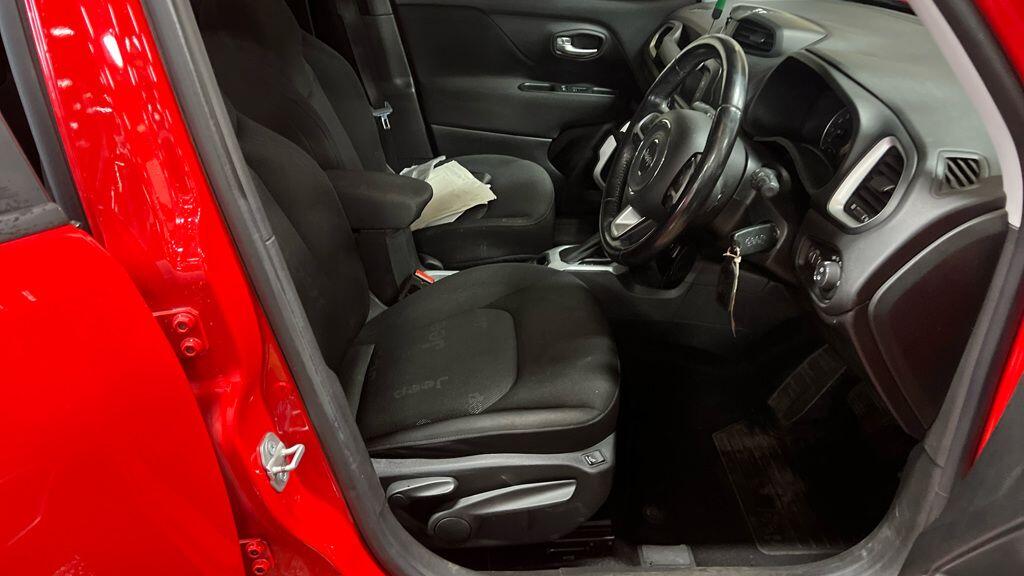 Used Jeep Renegade for sale - 76440327: Photo 4