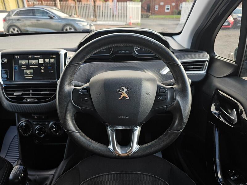 Used Peugeot 208 2017 for sale - 77892434: Photo 16