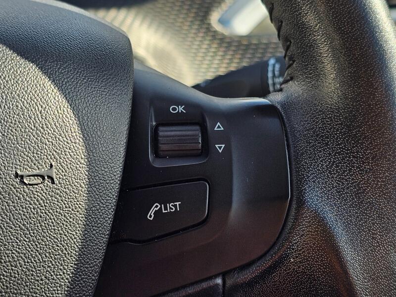 Used Peugeot 208 2017 for sale - 77892434: Photo 19