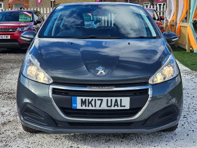 Used Peugeot 208 2017 for sale - 77892434: Photo 2