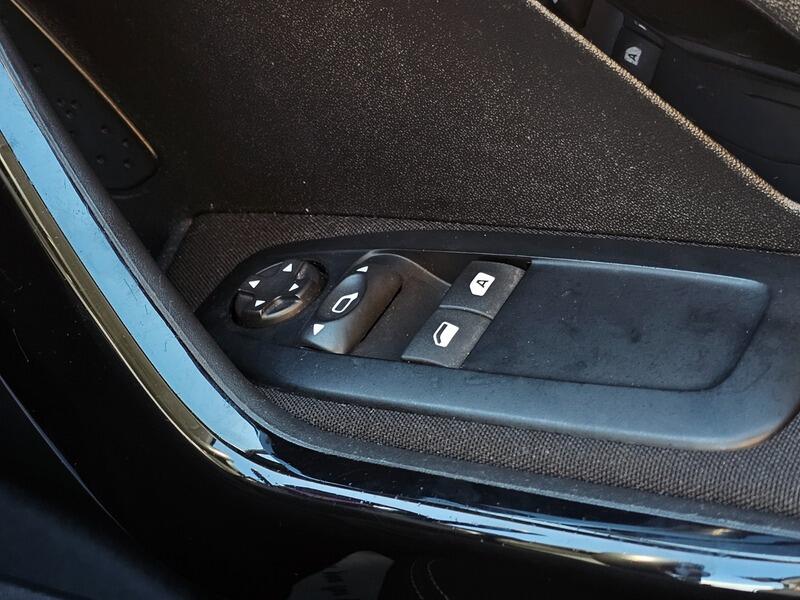 Used Peugeot 208 2017 for sale - 77892434: Photo 25