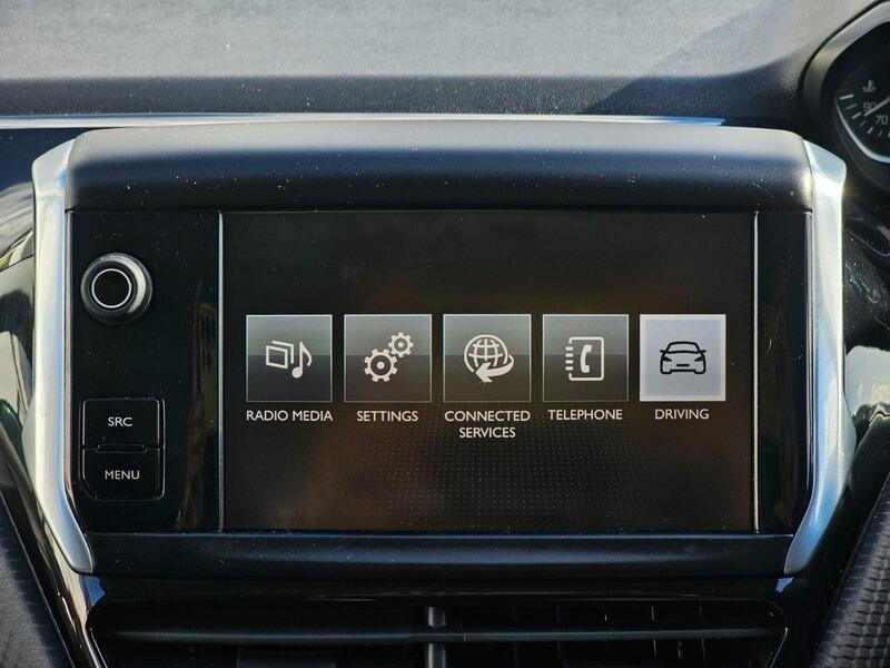 Used Peugeot 208 2017 for sale - 77892434: Photo 27