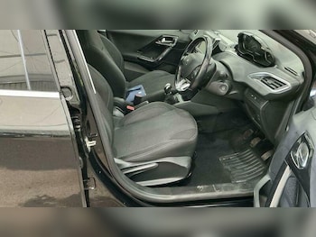 Used Peugeot 208 2018 for sale - 78854579: Photo