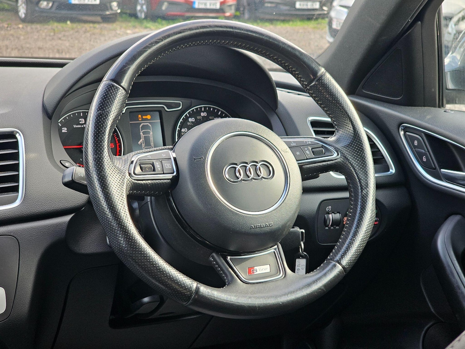 Used Audi Q3 for sale - 78035202: Photo 23