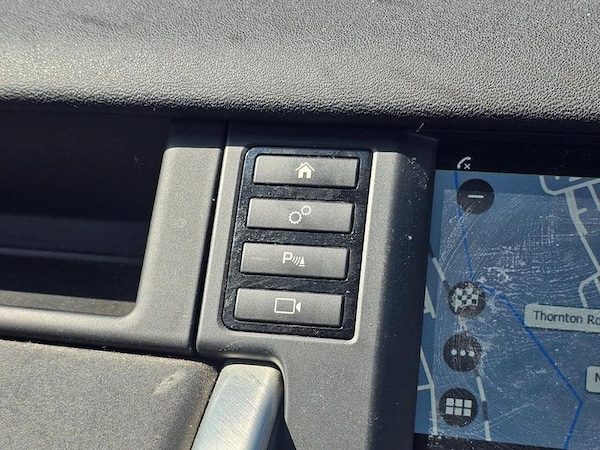 Used Land Rover Discovery Sport 2016 for sale - 74618712: Photo 21