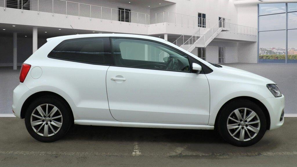Used Volkswagen Polo 2016 for sale - 77242595: Photo 7