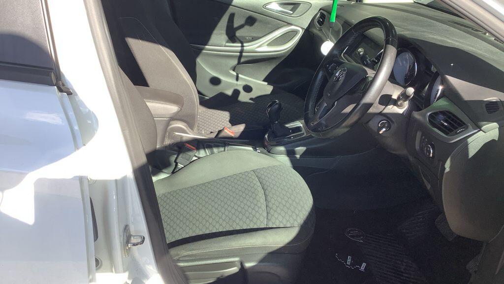 Used Vauxhall Astra 2019 for sale - 78127627: Photo 4