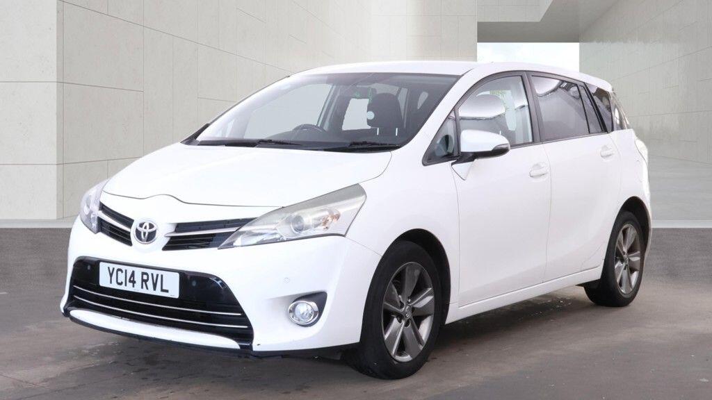 Used Toyota Verso 2014 for sale - 78184290: Photo 2
