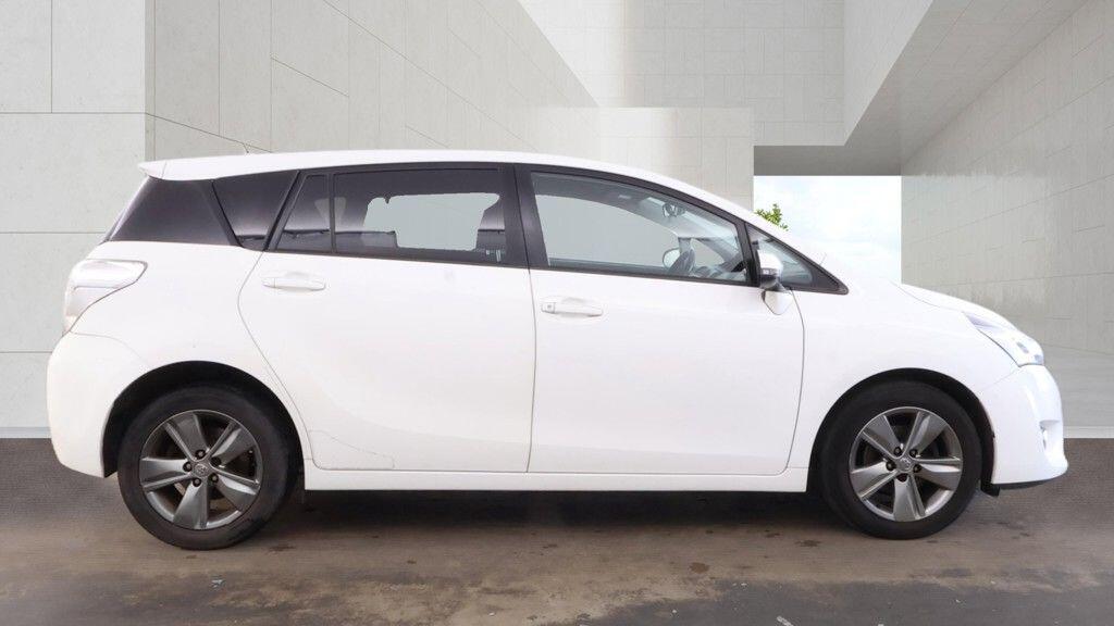 Used Toyota Verso 2014 for sale - 78184290: Photo 9