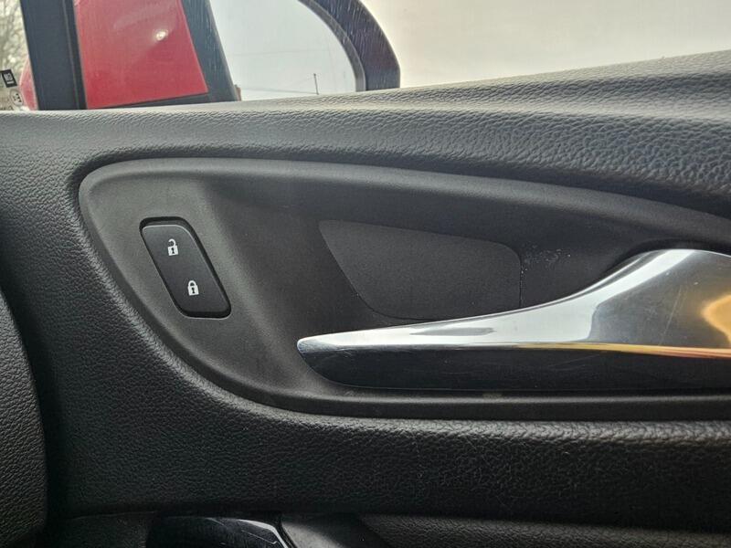 Used Vauxhall Astra for sale - 77982727: Photo 24