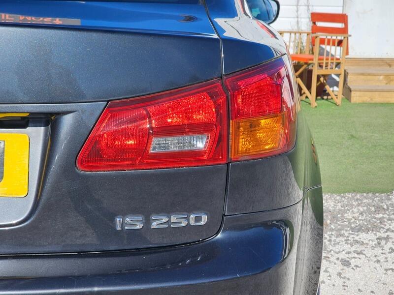 Used Lexus IS 2006 for sale - 78156826: Photo 33