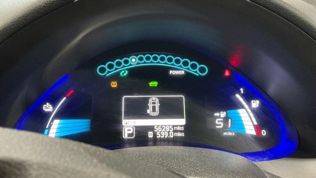 Used Nissan Leaf 2017 for sale - 77637428: Photo 10