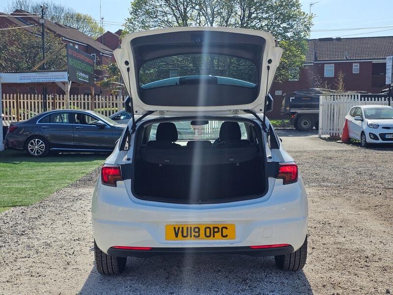Used Vauxhall Astra 2019 for sale - 78220279: Photo 31