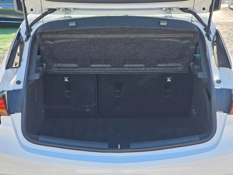 Used Vauxhall Astra 2019 for sale - 78220279: Photo 32