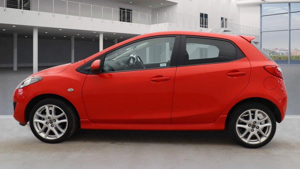 Used Mazda Mazda2 2013 for sale - 77898509: Photo 8