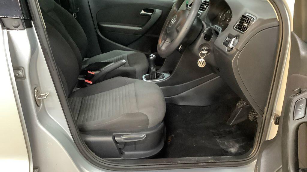 Used Volkswagen Polo 2014 for sale - 77049918: Photo 11