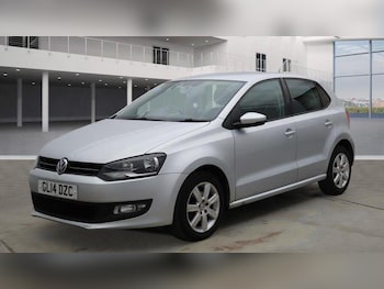 Used Volkswagen Polo 2014 for sale - 77049918: Photo