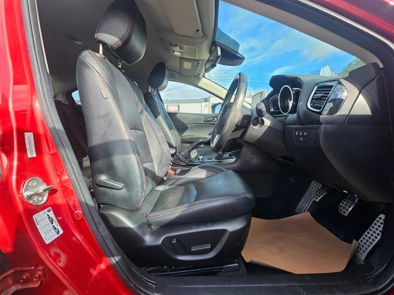 Used Mazda Mazda3 2016 for sale - 76988372: Photo 11