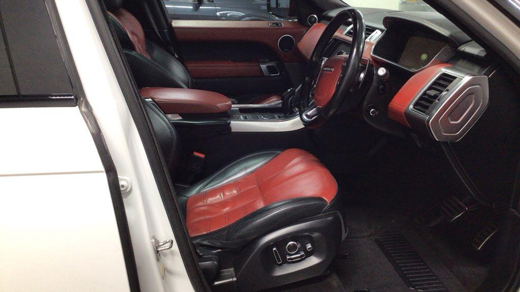 Used Land Rover Range Rover Sport 2015 for sale - 76433244: Photo 3