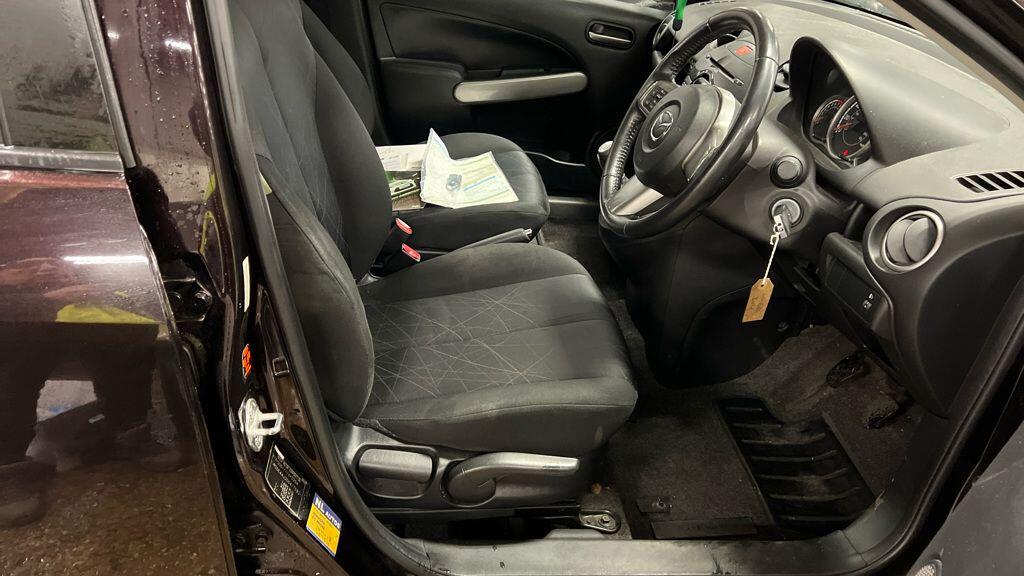 Used Mazda Mazda2 for sale - 77351394: Photo 4