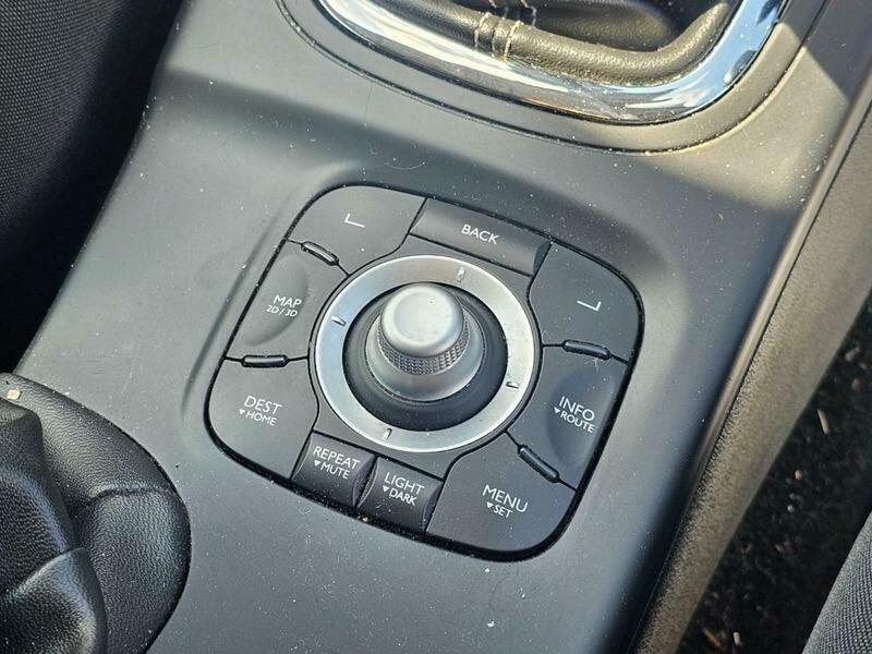 Used Renault Megane 2014 for sale - 77564916: Photo 17