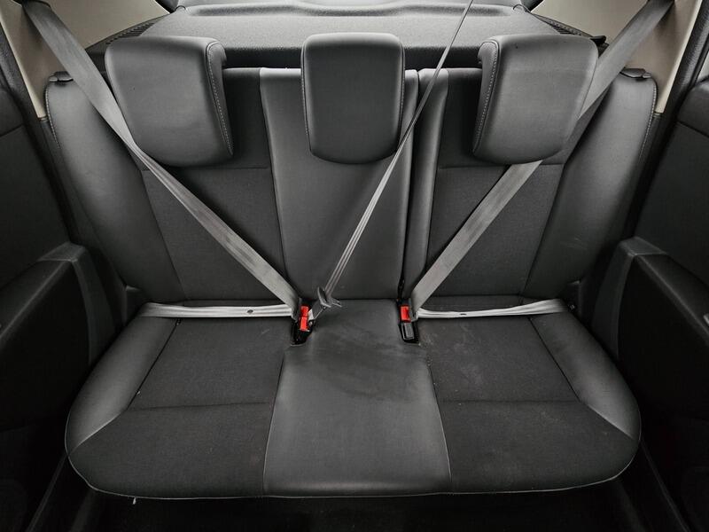 Used Renault Clio 2012 for sale - 77455332: Photo 14