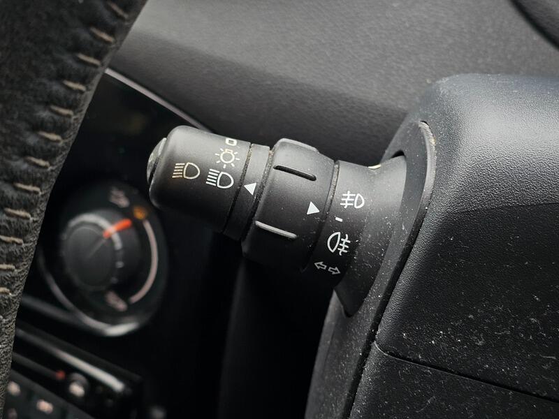 Used Renault Clio 2012 for sale - 77455332: Photo 19