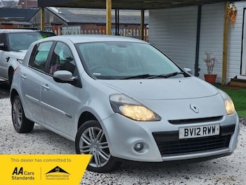 Used Renault Clio 2012 for sale - 77455332: Photo