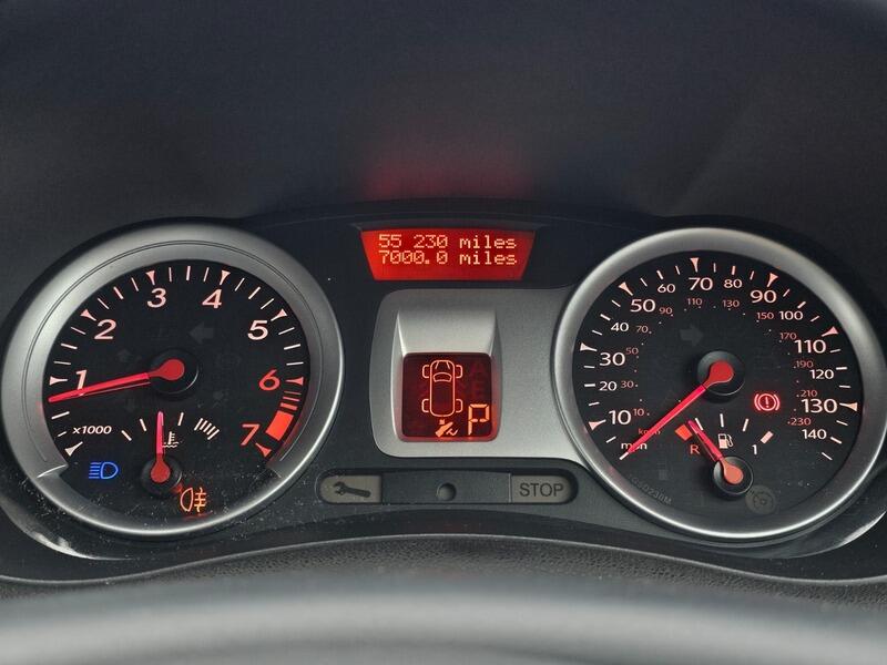 Used Renault Clio 2012 for sale - 77455332: Photo 23