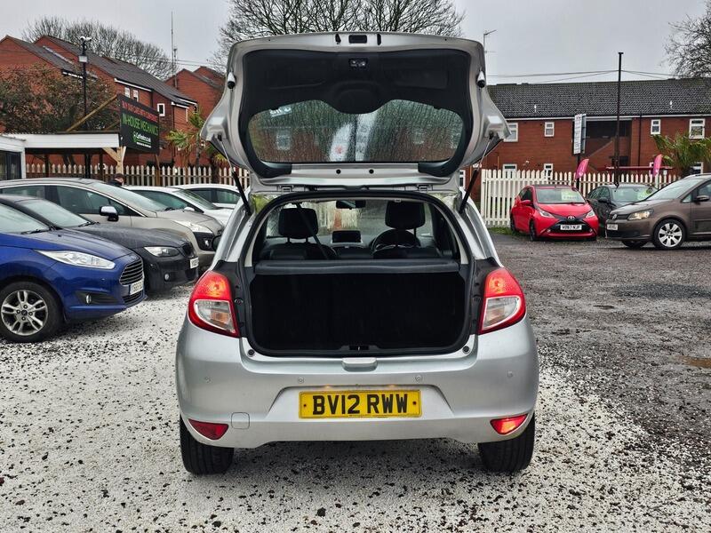 Used Renault Clio 2012 for sale - 77455332: Photo 30