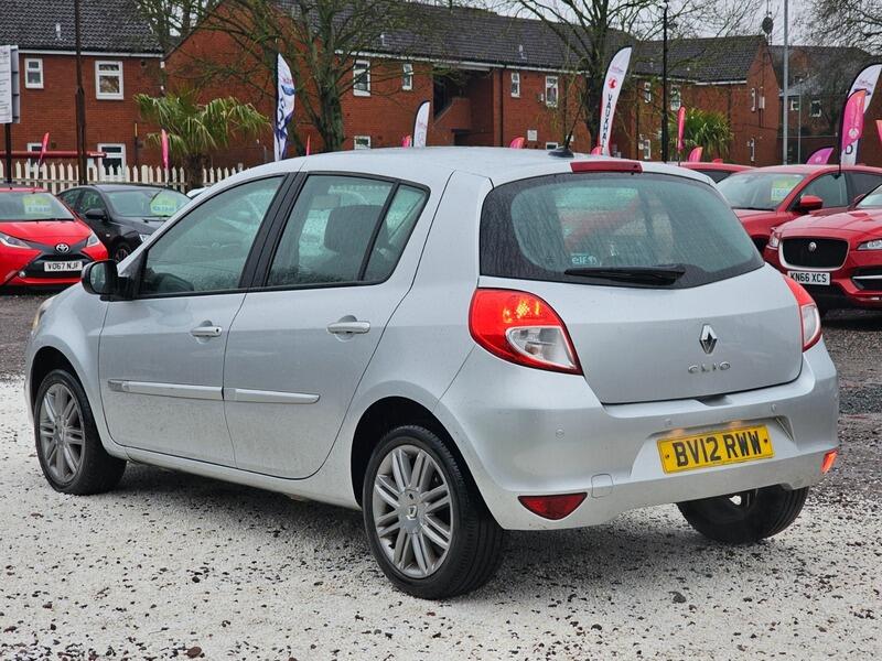 Used Renault Clio 2012 for sale - 77455332: Photo 7