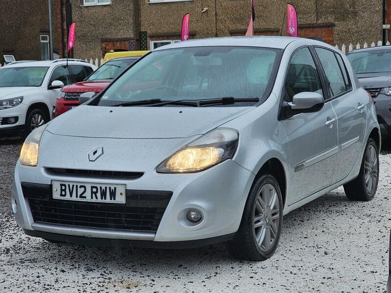 Used Renault Clio 2012 for sale - 77455332: Photo 9