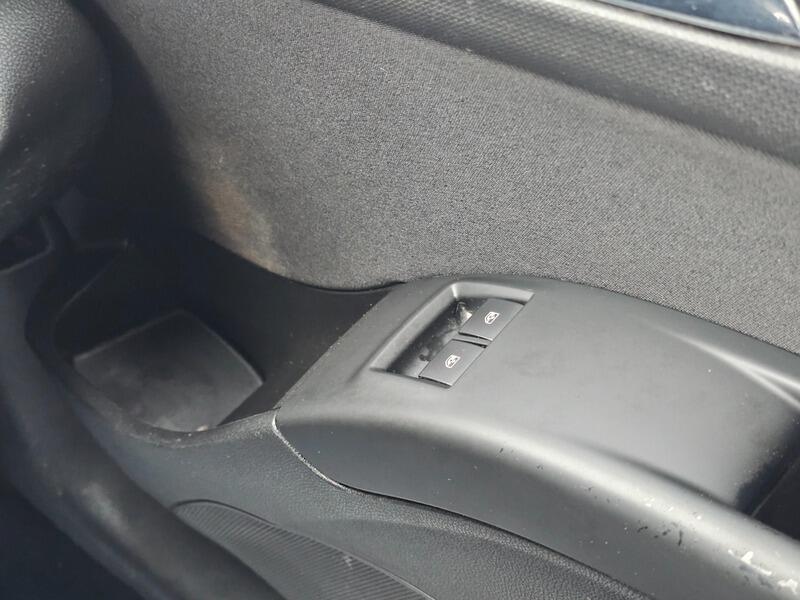 Used Vauxhall Meriva 2015 for sale - 77345308: Photo 19