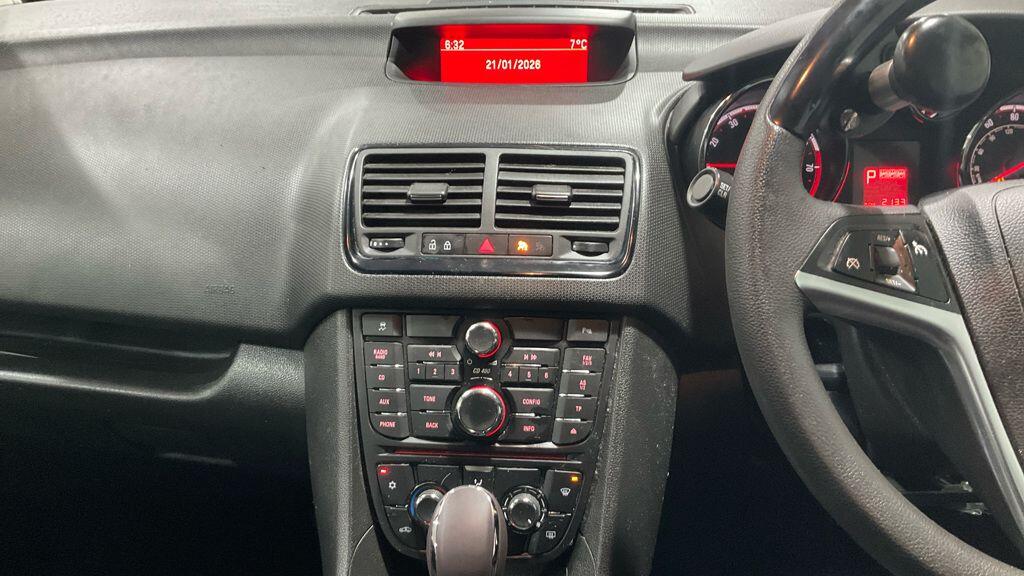 Used Vauxhall Meriva for sale - 77345308: Photo 2